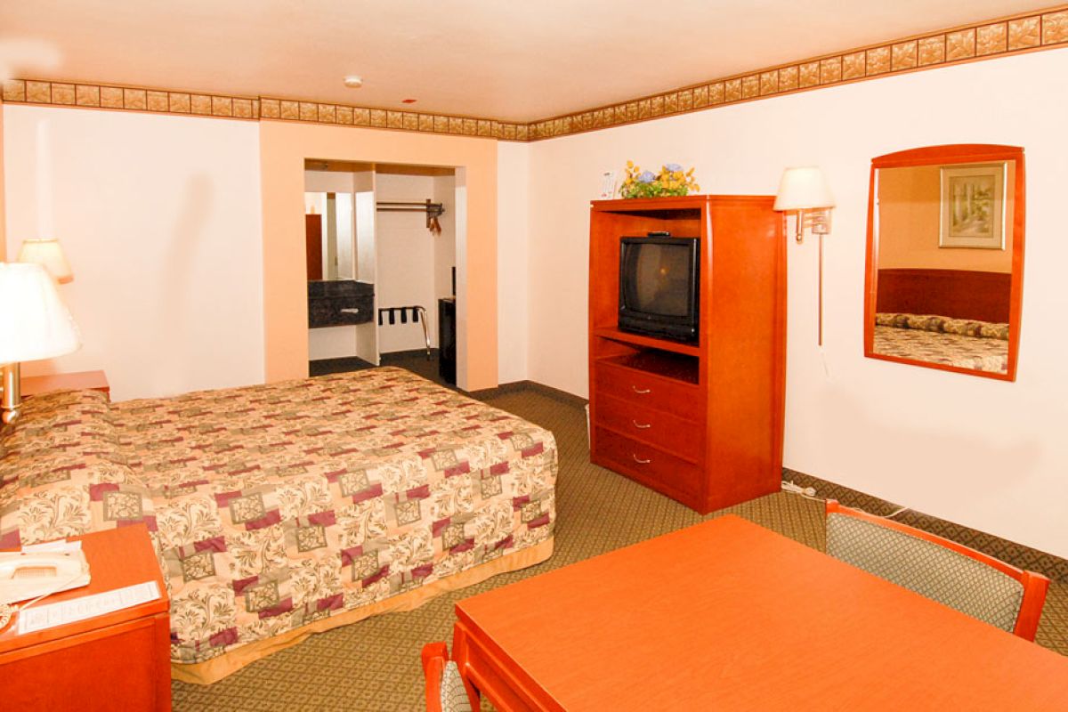 University Inn